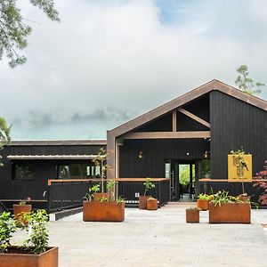 Hotel Le Tuit-Tuit